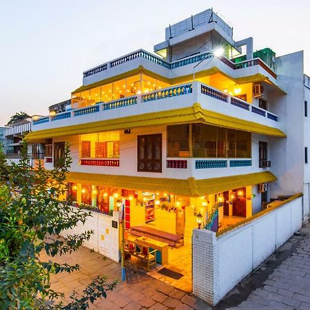 Gostops Lite Varanasi Exterior foto