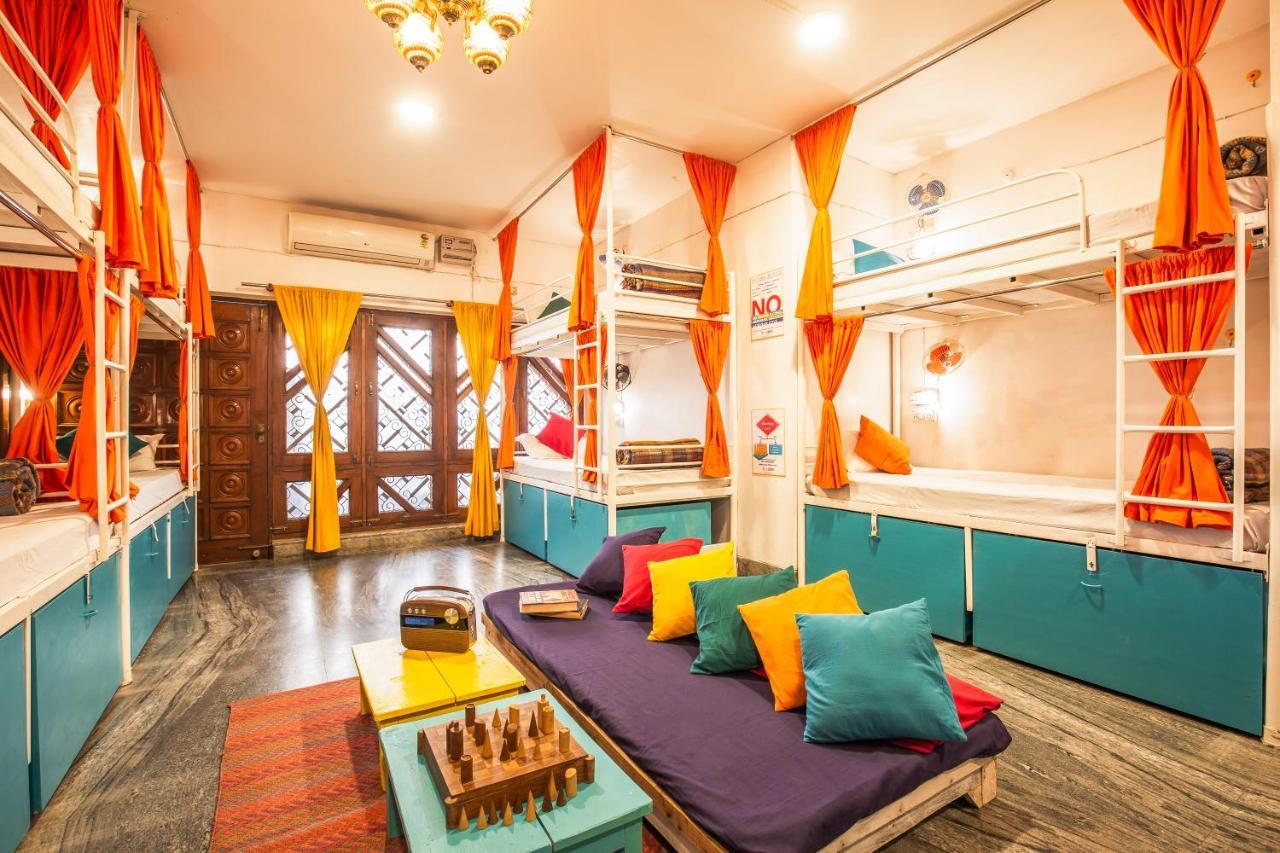 Gostops Lite Varanasi Exterior foto
